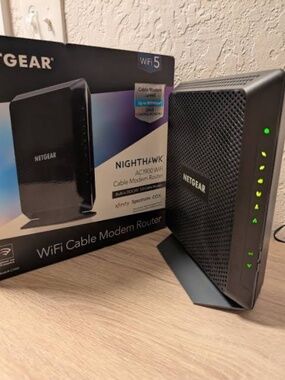 Netgear Nighthawk AC1900 WiFi Cable Modem Router (Model C7000 / C7000v2)